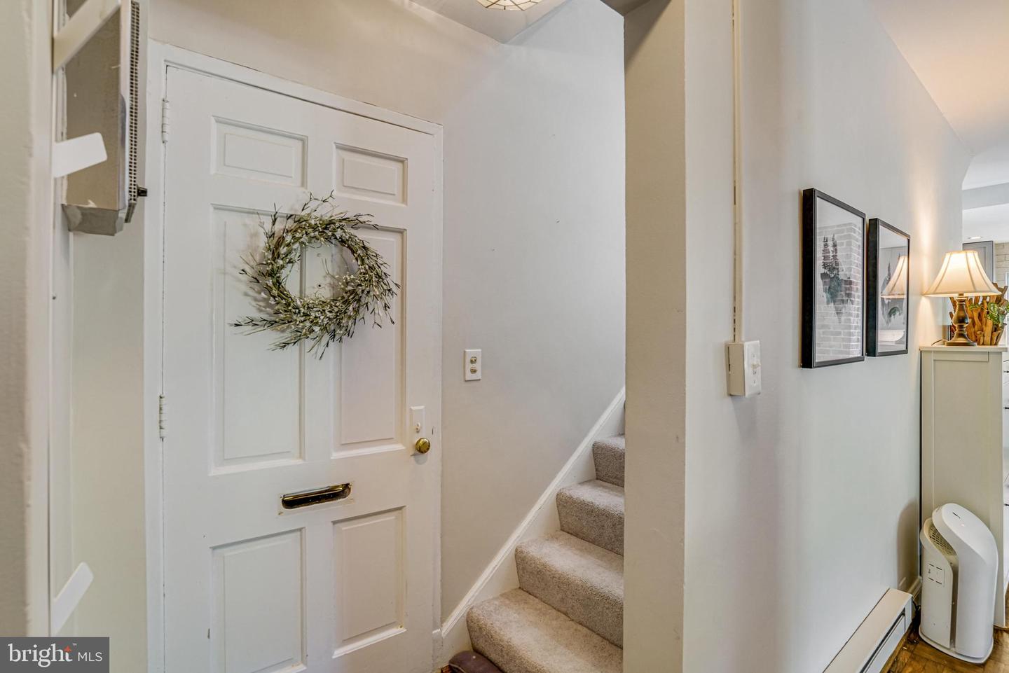 1653 MOUNT EAGLE PL, ALEXANDRIA, Virginia 22302, 3 Bedrooms Bedrooms, ,2 BathroomsBathrooms,Residential,For sale,1653 MOUNT EAGLE PL,VAAX2045574 MLS # VAAX2045574