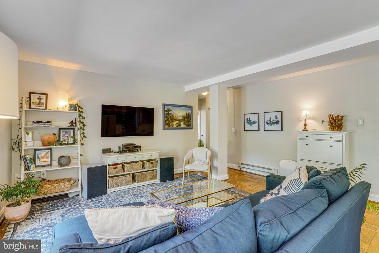 1653 MOUNT EAGLE PL, ALEXANDRIA, Virginia 22302, 3 Bedrooms Bedrooms, ,2 BathroomsBathrooms,Residential,For sale,1653 MOUNT EAGLE PL,VAAX2045574 MLS # VAAX2045574