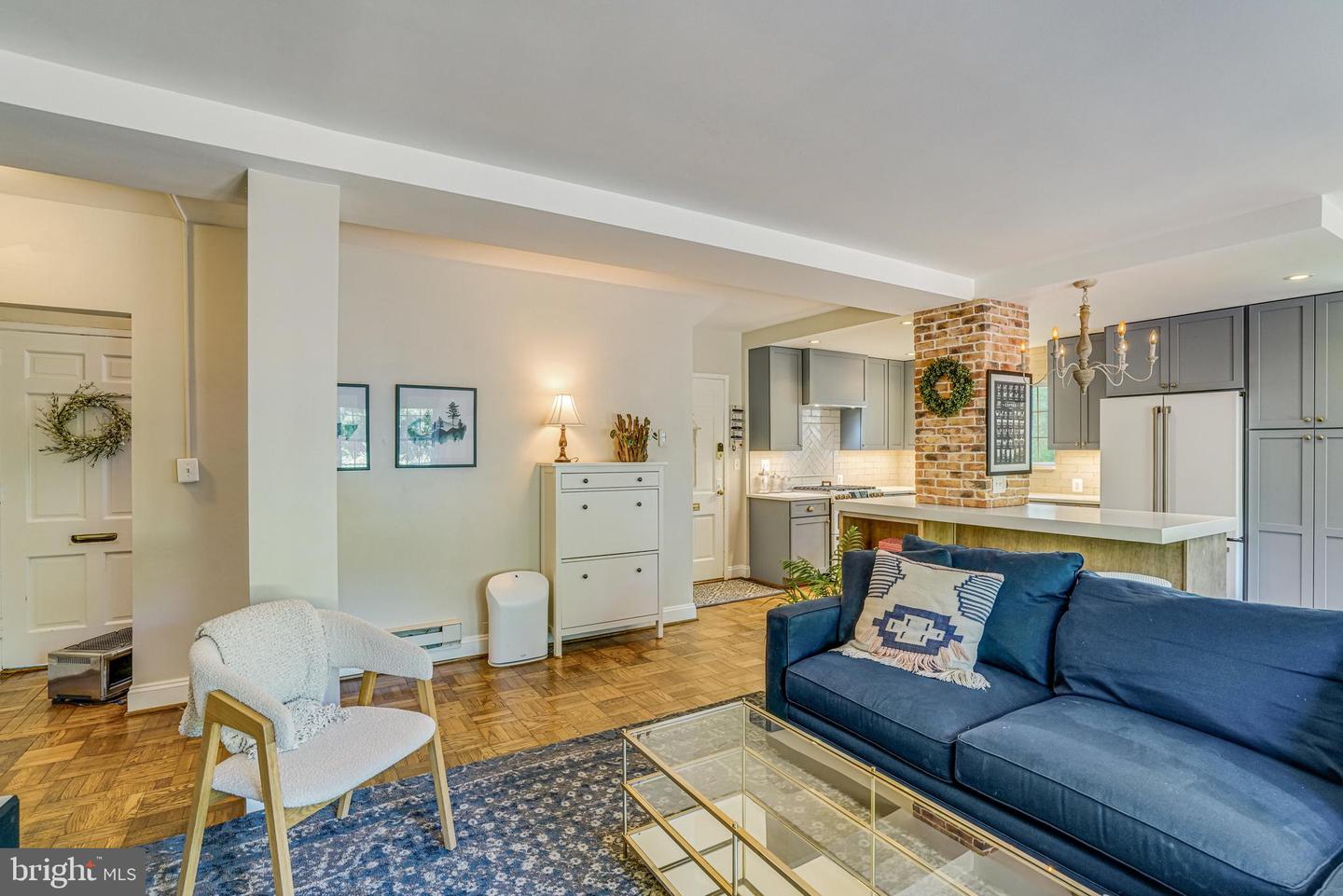 1653 MOUNT EAGLE PL, ALEXANDRIA, Virginia 22302, 3 Bedrooms Bedrooms, ,2 BathroomsBathrooms,Residential,For sale,1653 MOUNT EAGLE PL,VAAX2045574 MLS # VAAX2045574