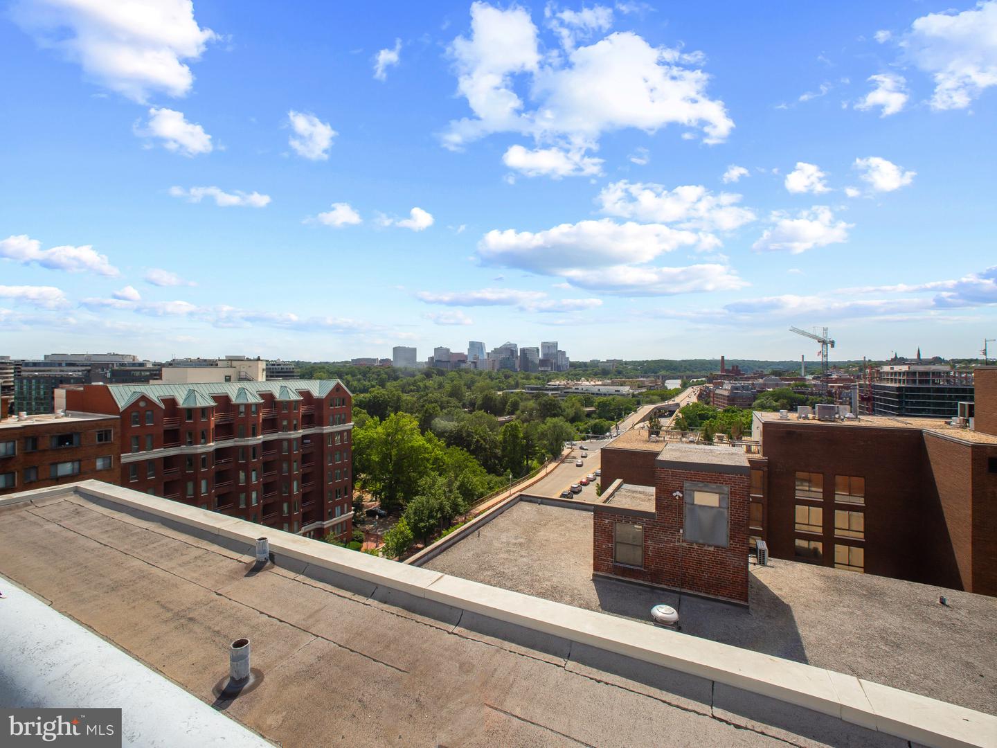 2515 K ST NW #807, WASHINGTON, District Of Columbia 20037, 1 Bedroom Bedrooms, ,1 BathroomBathrooms,Residential,For sale,2515 K ST NW #807,DCDC2201806 MLS # DCDC2201806