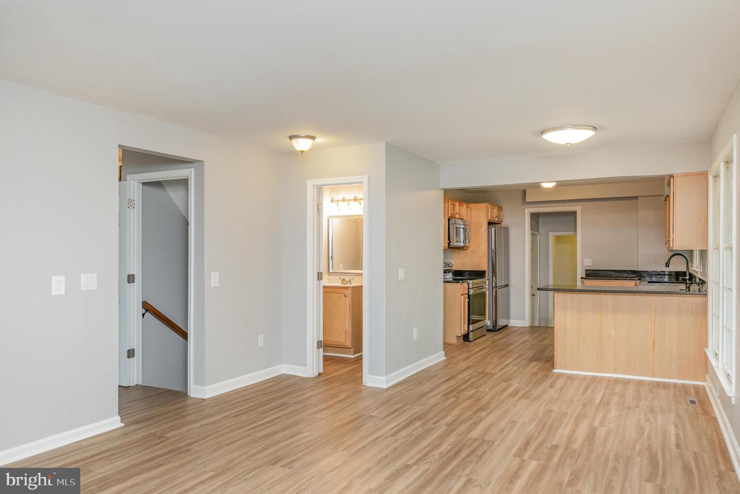 15407 SILVAN GLEN DR, DUMFRIES, Virginia 22025, 4 Bedrooms Bedrooms, ,3 BathroomsBathrooms,Residential,For sale,15407 SILVAN GLEN DR,VAPW2095246 MLS # VAPW2095246