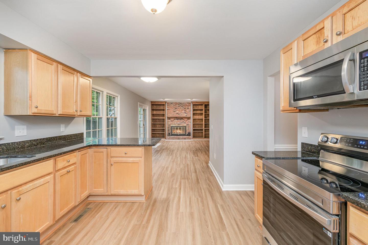 15407 SILVAN GLEN DR, DUMFRIES, Virginia 22025, 4 Bedrooms Bedrooms, ,3 BathroomsBathrooms,Residential,For sale,15407 SILVAN GLEN DR,VAPW2095246 MLS # VAPW2095246
