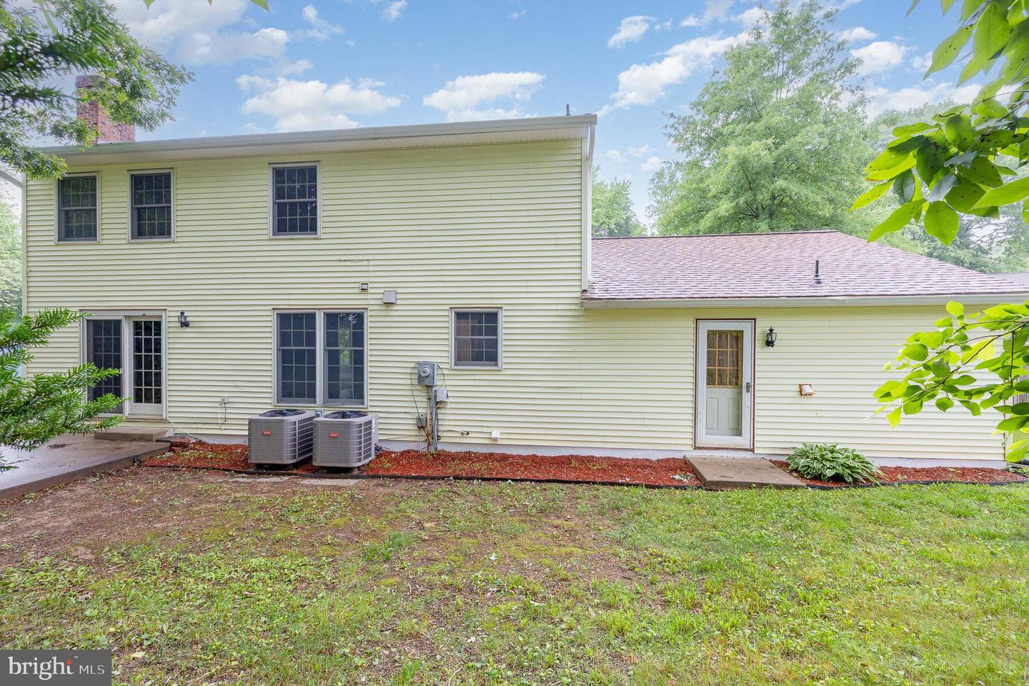 15407 SILVAN GLEN DR, DUMFRIES, Virginia 22025, 4 Bedrooms Bedrooms, ,3 BathroomsBathrooms,Residential,For sale,15407 SILVAN GLEN DR,VAPW2095246 MLS # VAPW2095246