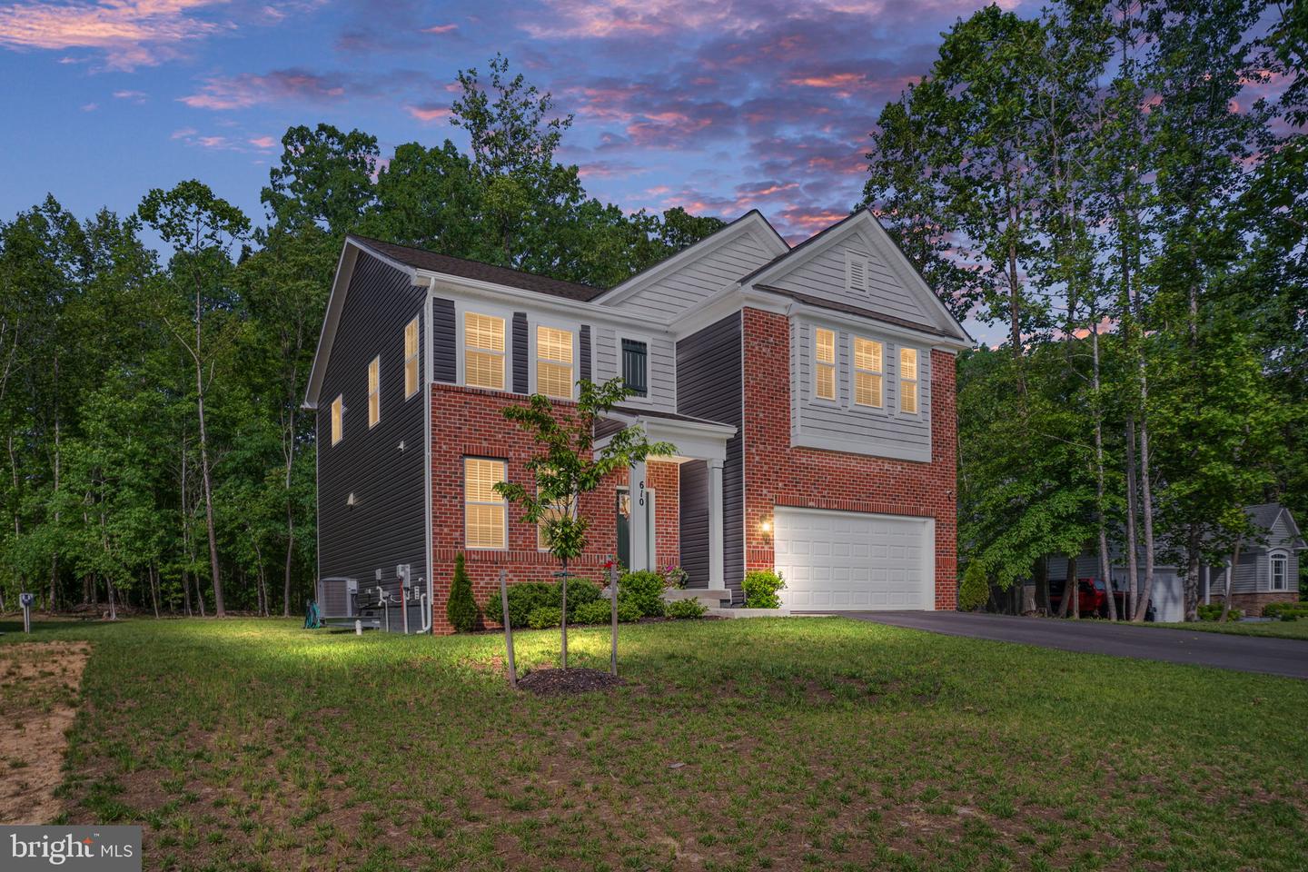 610 LONG MEADOW DR, FREDERICKSBURG, Virginia 22406, 4 Bedrooms Bedrooms, ,3 BathroomsBathrooms,Residential,For sale,610 LONG MEADOW DR,VAST2039090 MLS # VAST2039090