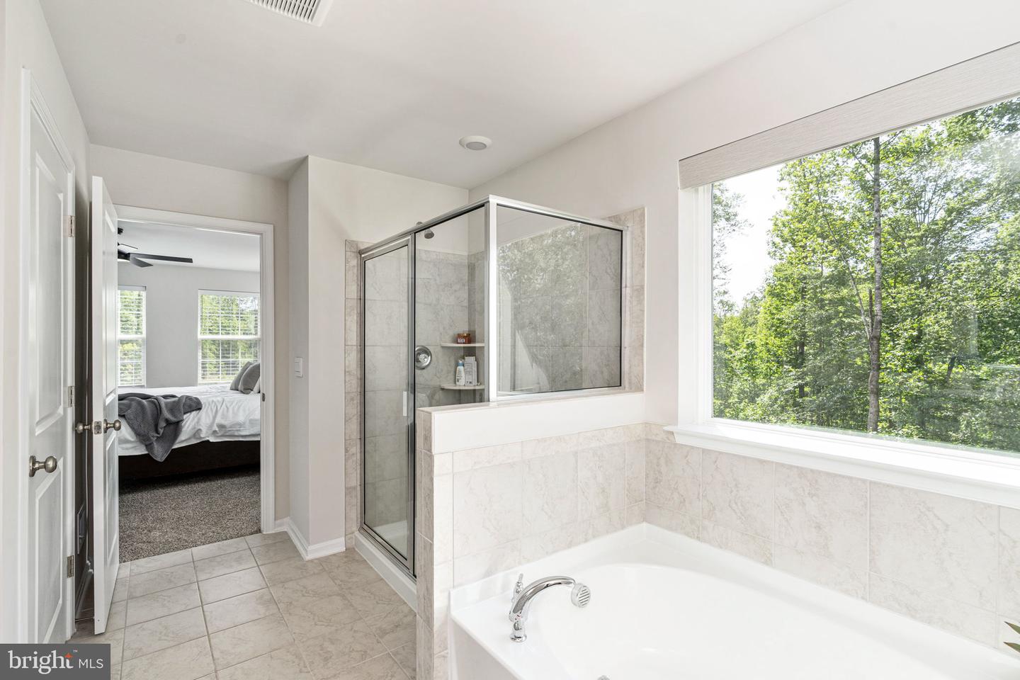 610 LONG MEADOW DR, FREDERICKSBURG, Virginia 22406, 4 Bedrooms Bedrooms, ,3 BathroomsBathrooms,Residential,For sale,610 LONG MEADOW DR,VAST2039090 MLS # VAST2039090