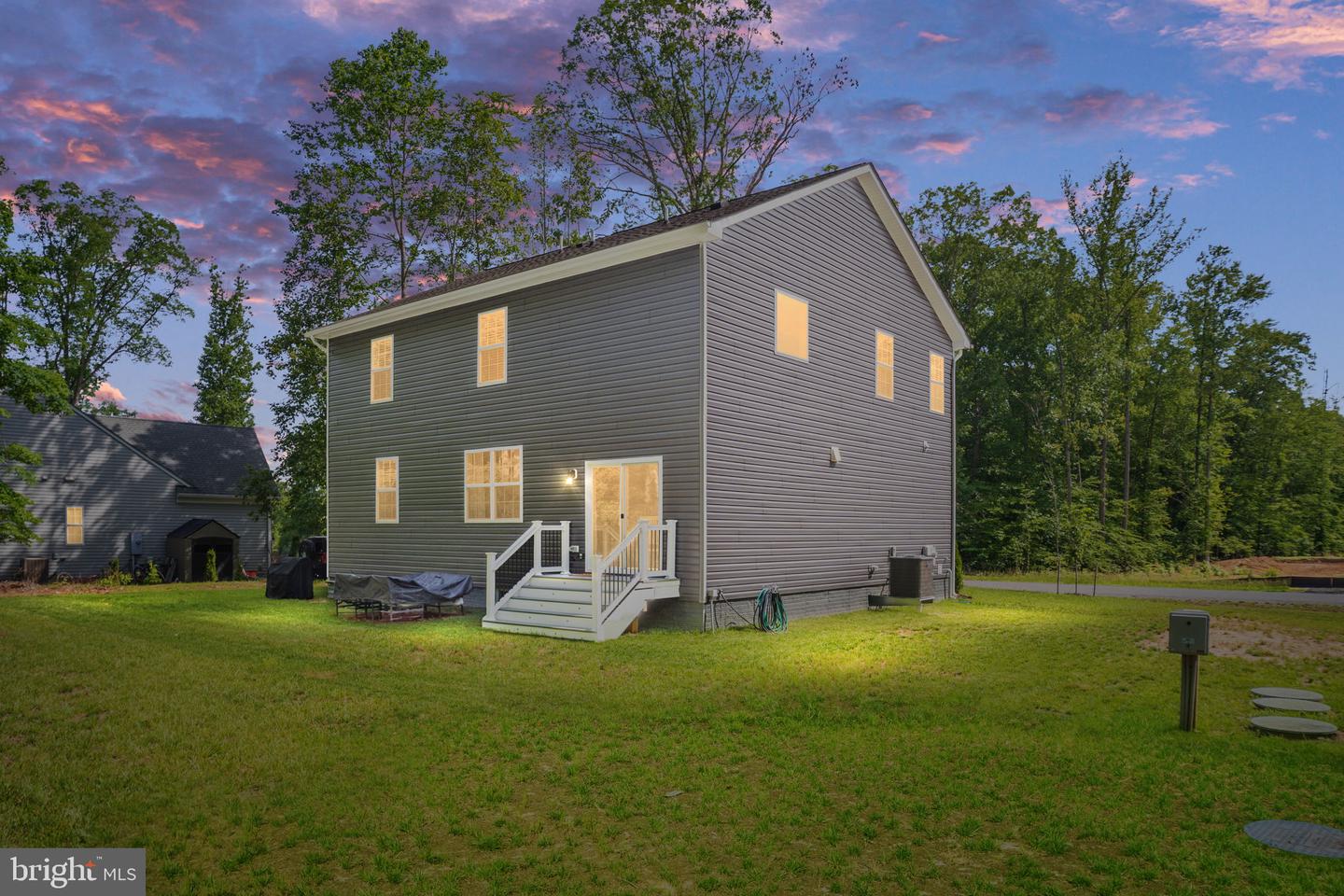610 LONG MEADOW DR, FREDERICKSBURG, Virginia 22406, 4 Bedrooms Bedrooms, ,3 BathroomsBathrooms,Residential,For sale,610 LONG MEADOW DR,VAST2039090 MLS # VAST2039090