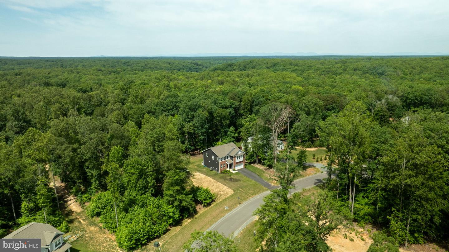 610 LONG MEADOW DR, FREDERICKSBURG, Virginia 22406, 4 Bedrooms Bedrooms, ,3 BathroomsBathrooms,Residential,For sale,610 LONG MEADOW DR,VAST2039090 MLS # VAST2039090