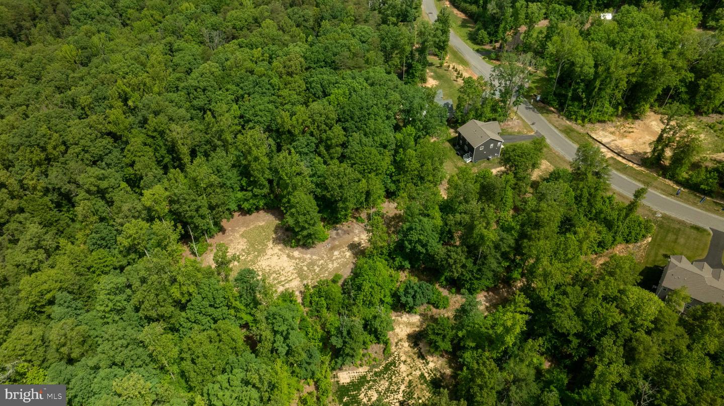 610 LONG MEADOW DR, FREDERICKSBURG, Virginia 22406, 4 Bedrooms Bedrooms, ,3 BathroomsBathrooms,Residential,For sale,610 LONG MEADOW DR,VAST2039090 MLS # VAST2039090