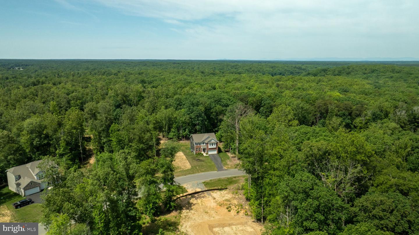 610 LONG MEADOW DR, FREDERICKSBURG, Virginia 22406, 4 Bedrooms Bedrooms, ,3 BathroomsBathrooms,Residential,For sale,610 LONG MEADOW DR,VAST2039090 MLS # VAST2039090