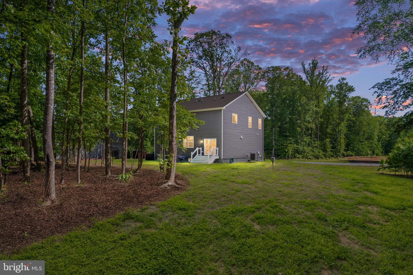 610 LONG MEADOW DR, FREDERICKSBURG, Virginia 22406, 4 Bedrooms Bedrooms, ,3 BathroomsBathrooms,Residential,For sale,610 LONG MEADOW DR,VAST2039090 MLS # VAST2039090