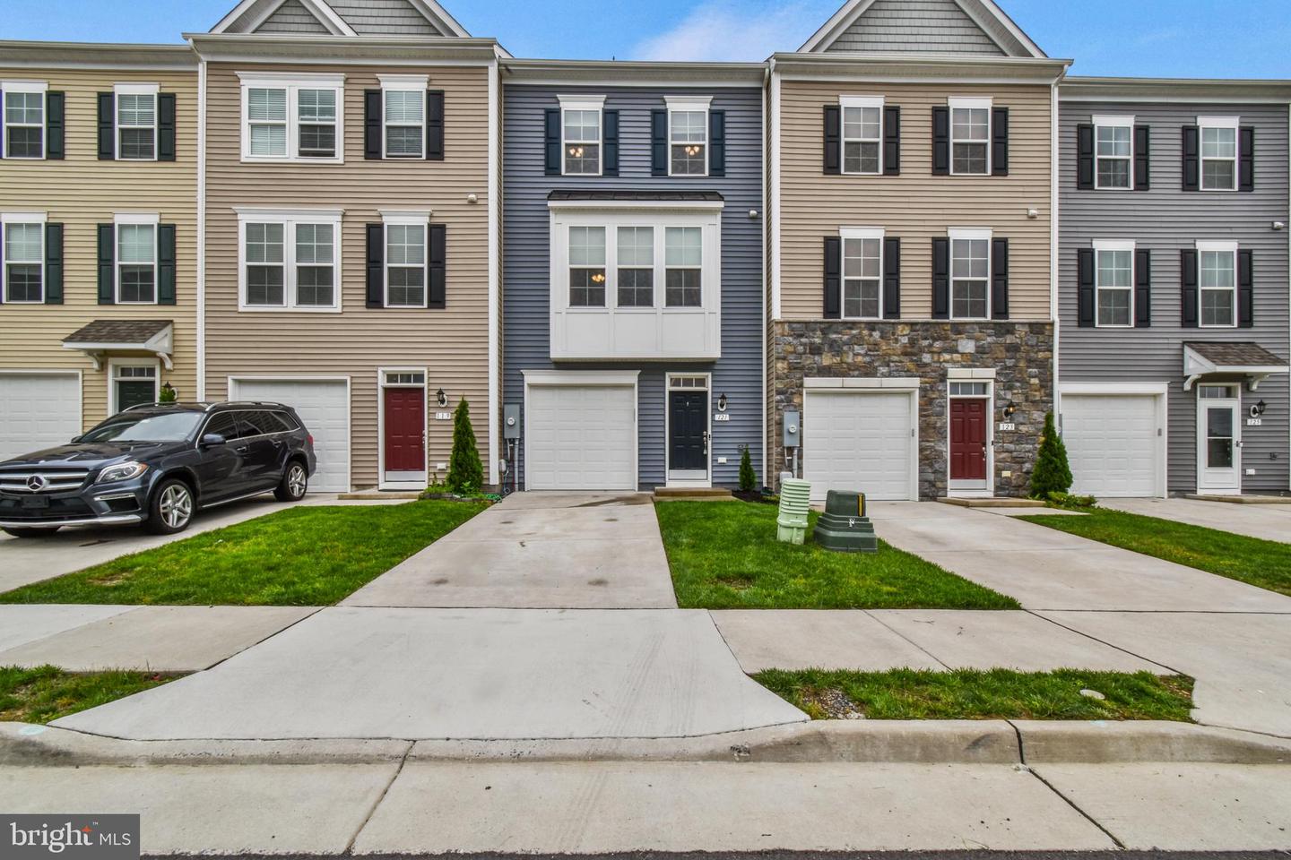 121 STRIBLING WAY, WINCHESTER, Virginia 22602, 3 Bedrooms Bedrooms, 8 Rooms Rooms,2 BathroomsBathrooms,Residential,For sale,121 STRIBLING WAY,VAFV2034344 MLS # VAFV2034344