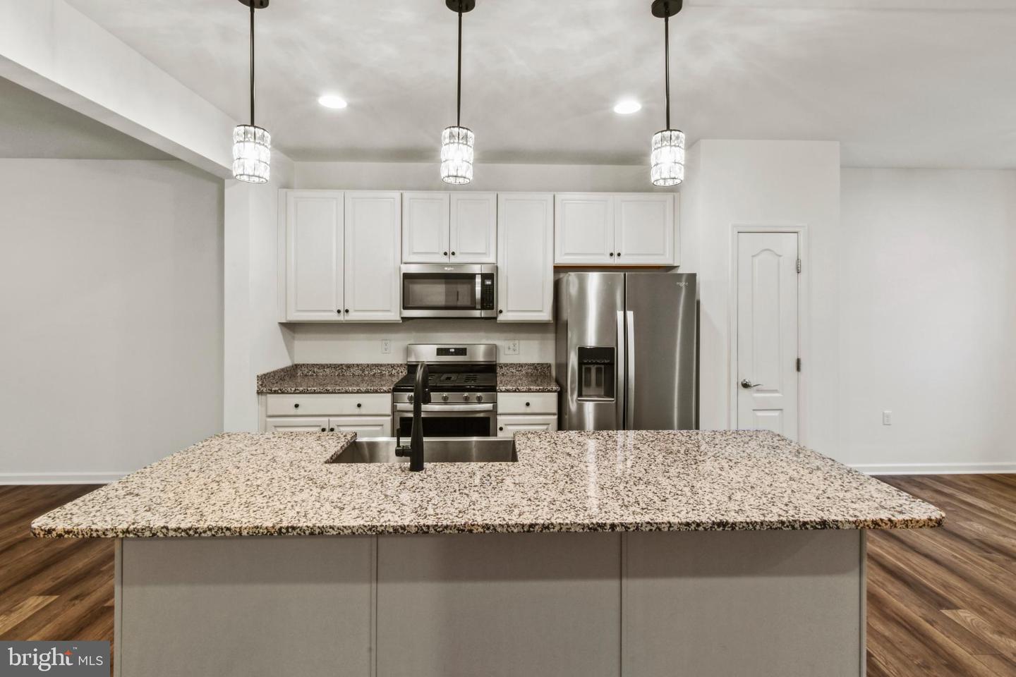 121 STRIBLING WAY, WINCHESTER, Virginia 22602, 3 Bedrooms Bedrooms, 8 Rooms Rooms,2 BathroomsBathrooms,Residential,For sale,121 STRIBLING WAY,VAFV2034344 MLS # VAFV2034344