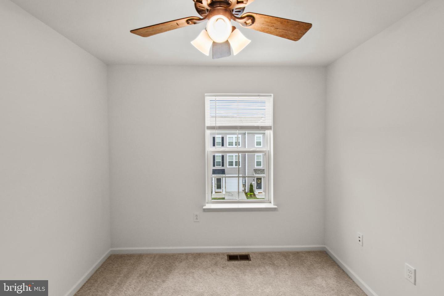 121 STRIBLING WAY, WINCHESTER, Virginia 22602, 3 Bedrooms Bedrooms, 8 Rooms Rooms,2 BathroomsBathrooms,Residential,For sale,121 STRIBLING WAY,VAFV2034344 MLS # VAFV2034344