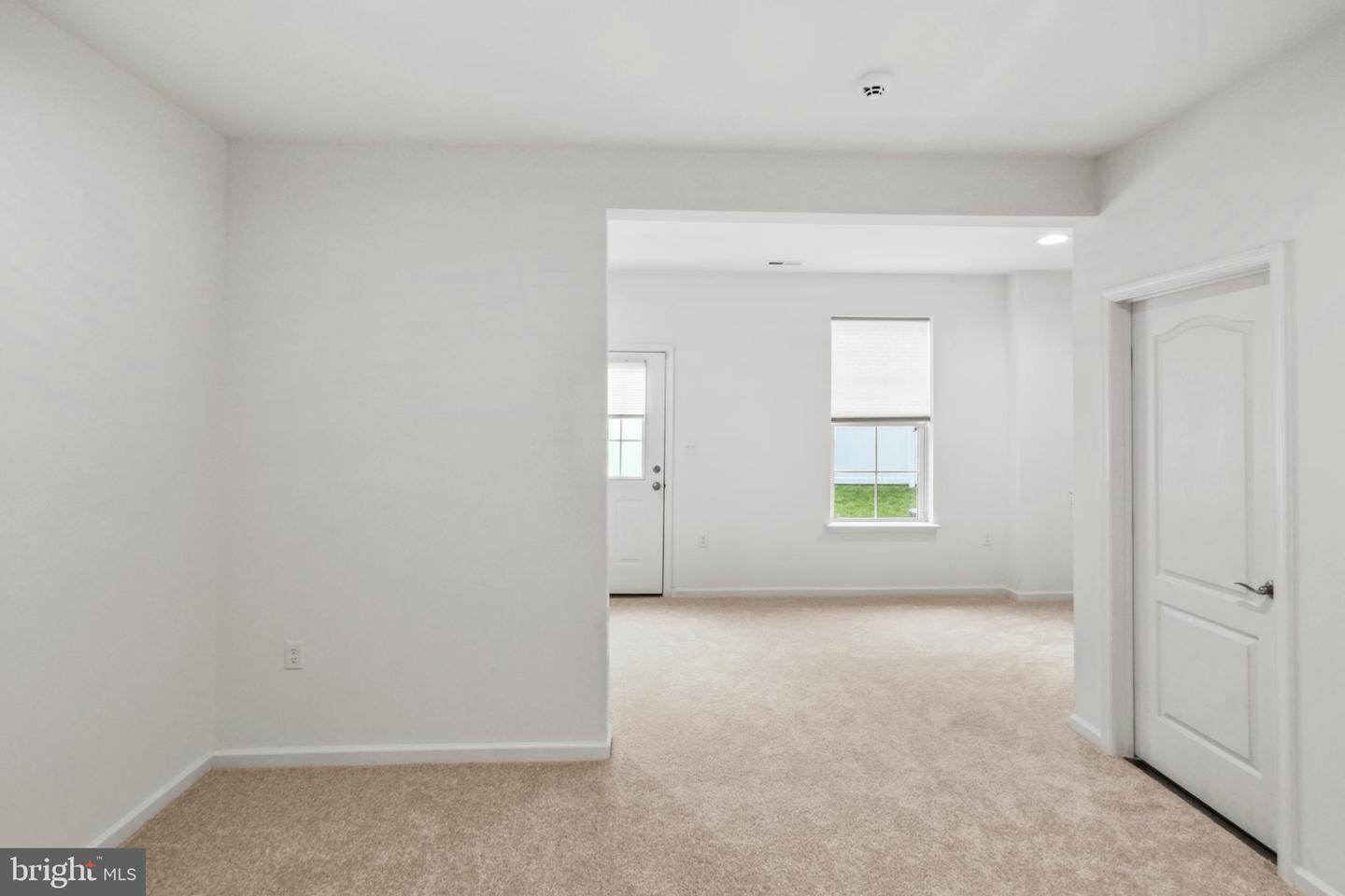 121 STRIBLING WAY, WINCHESTER, Virginia 22602, 3 Bedrooms Bedrooms, 8 Rooms Rooms,2 BathroomsBathrooms,Residential,For sale,121 STRIBLING WAY,VAFV2034344 MLS # VAFV2034344