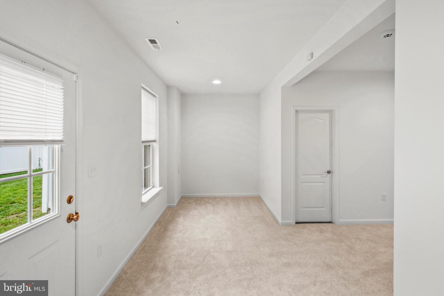 121 STRIBLING WAY, WINCHESTER, Virginia 22602, 3 Bedrooms Bedrooms, 8 Rooms Rooms,2 BathroomsBathrooms,Residential,For sale,121 STRIBLING WAY,VAFV2034344 MLS # VAFV2034344