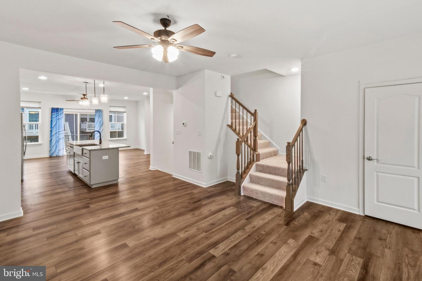 121 STRIBLING WAY, WINCHESTER, Virginia 22602, 3 Bedrooms Bedrooms, 8 Rooms Rooms,2 BathroomsBathrooms,Residential,For sale,121 STRIBLING WAY,VAFV2034344 MLS # VAFV2034344