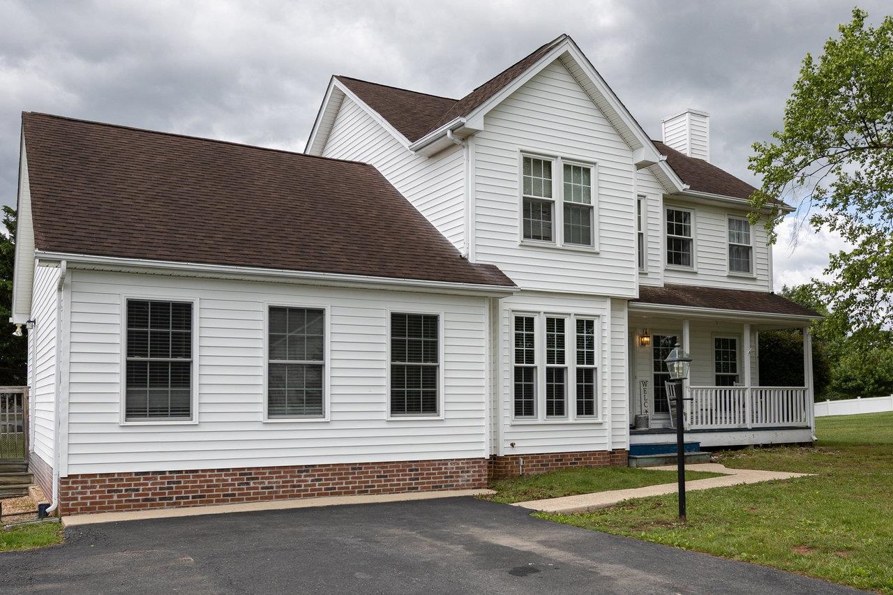96 HARROGATE DR, FISHERSVILLE, Virginia 22939, 3 Bedrooms Bedrooms, ,2 BathroomsBathrooms,Residential,96 HARROGATE DR,664926 MLS # 664926