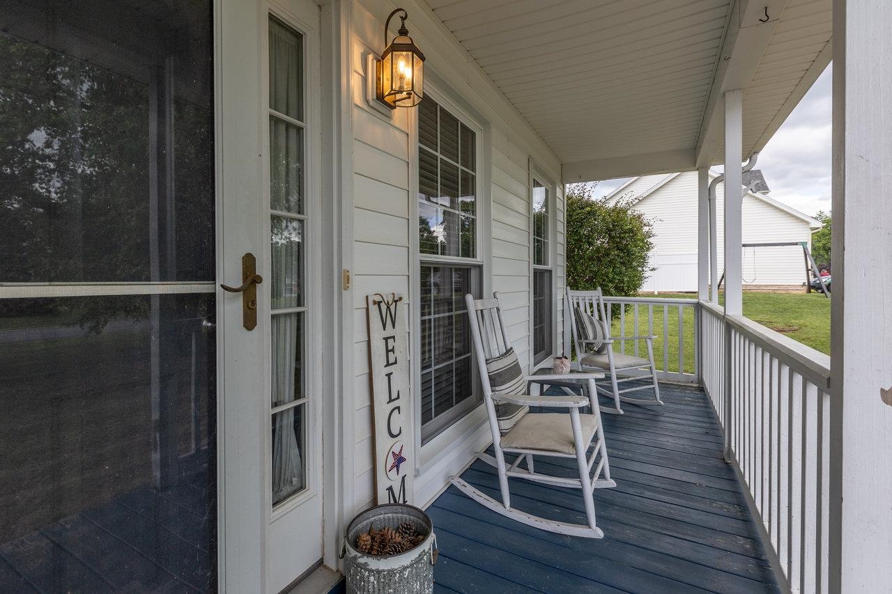 96 HARROGATE DR, FISHERSVILLE, Virginia 22939, 3 Bedrooms Bedrooms, ,2 BathroomsBathrooms,Residential,96 HARROGATE DR,664926 MLS # 664926
