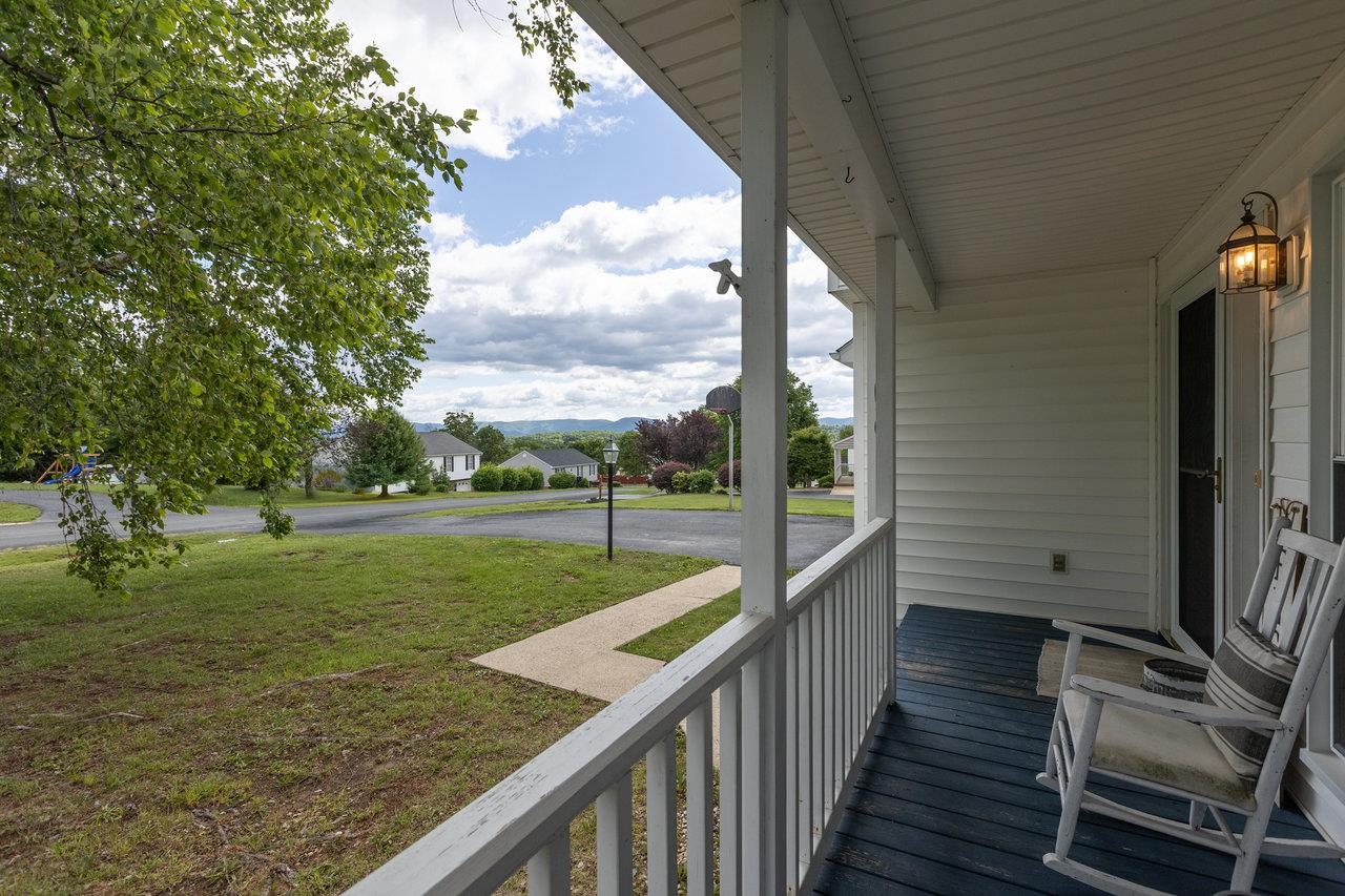 96 HARROGATE DR, FISHERSVILLE, Virginia 22939, 3 Bedrooms Bedrooms, ,2 BathroomsBathrooms,Residential,96 HARROGATE DR,664926 MLS # 664926
