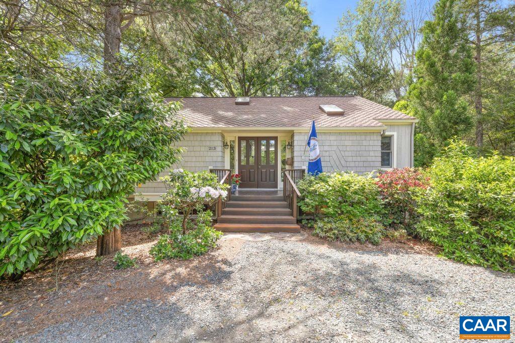 213 TURKEY RIDGE RD, CHARLOTTESVILLE, Virginia 22903, 3 Bedrooms Bedrooms, ,2 BathroomsBathrooms,Residential,213 TURKEY RIDGE RD,664931 MLS # 664931