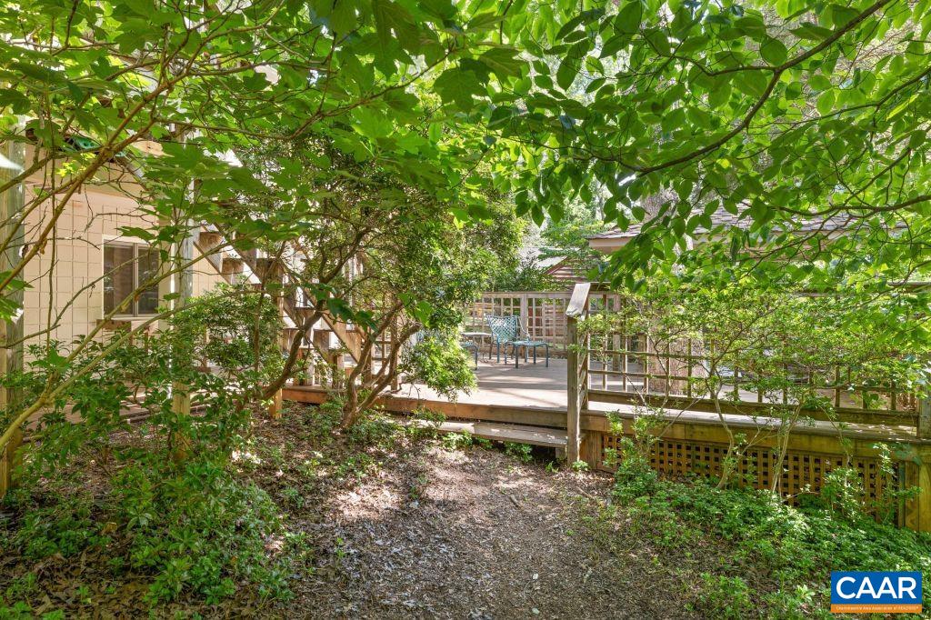 213 TURKEY RIDGE RD, CHARLOTTESVILLE, Virginia 22903, 3 Bedrooms Bedrooms, ,2 BathroomsBathrooms,Residential,213 TURKEY RIDGE RD,664931 MLS # 664931