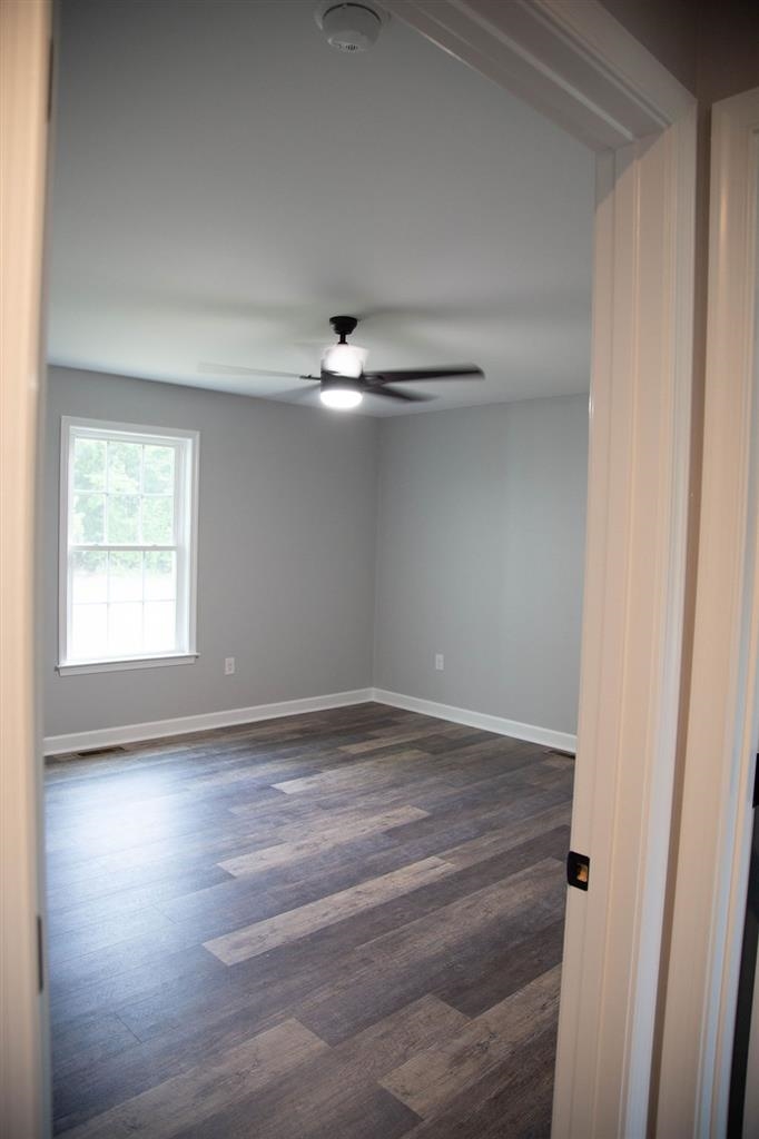 49 EVERGREEN CT, GROTTOES, Virginia 24441, 3 Bedrooms Bedrooms, ,2 BathroomsBathrooms,Residential,49 EVERGREEN CT,664933 MLS # 664933