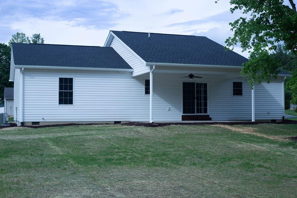 49 EVERGREEN CT, GROTTOES, Virginia 24441, 3 Bedrooms Bedrooms, ,2 BathroomsBathrooms,Residential,49 EVERGREEN CT,664933 MLS # 664933