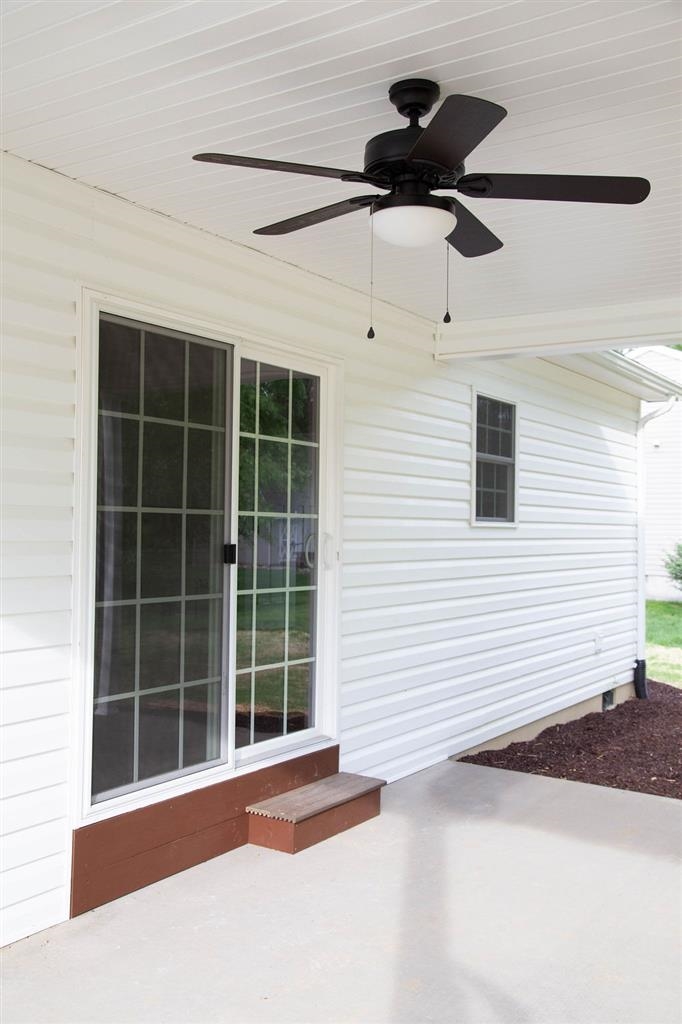 49 EVERGREEN CT, GROTTOES, Virginia 24441, 3 Bedrooms Bedrooms, ,2 BathroomsBathrooms,Residential,49 EVERGREEN CT,664933 MLS # 664933