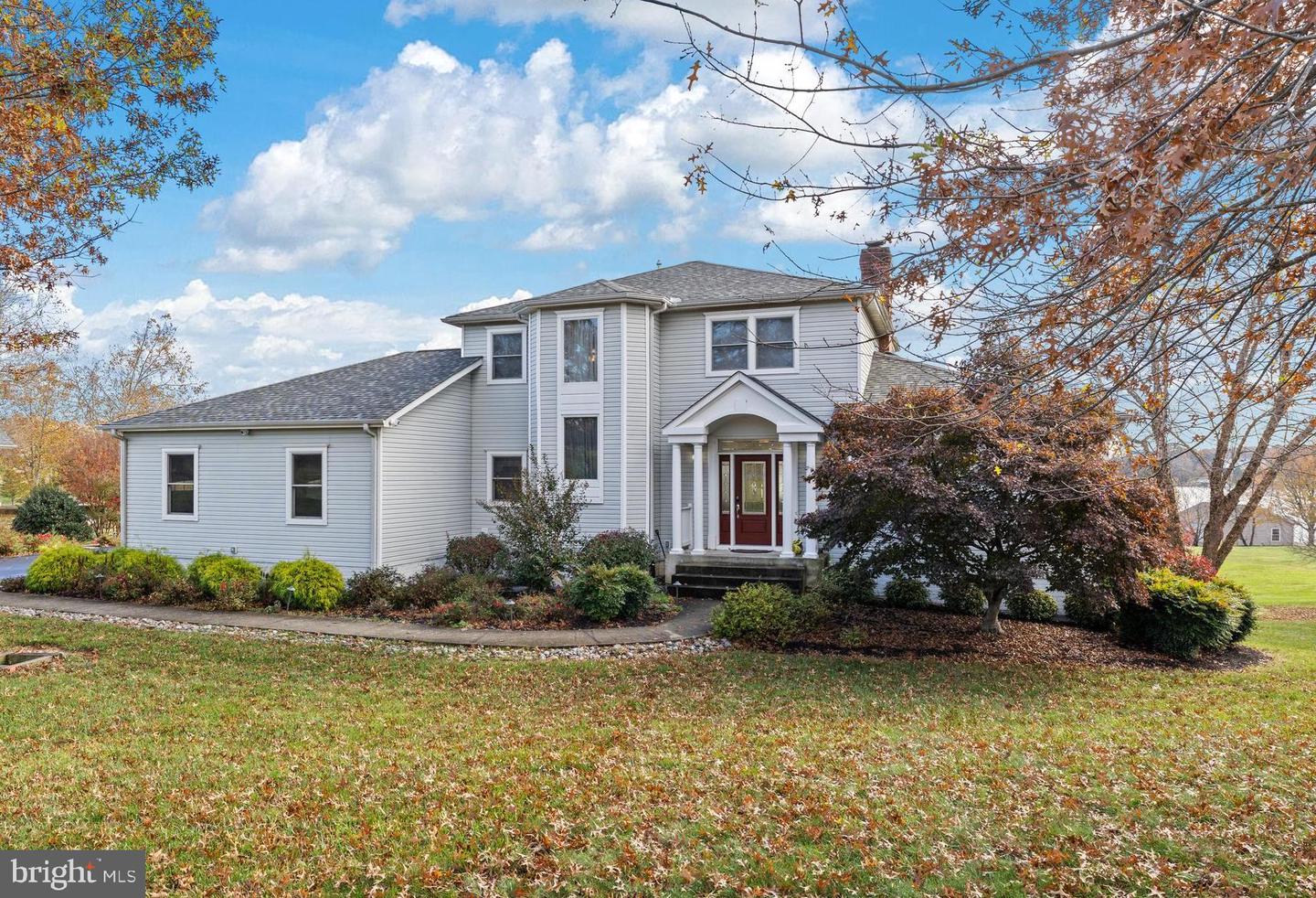 5805 CRESCENT POINT DR, ORANGE, Virginia 22960, 5 Bedrooms Bedrooms, 17 Rooms Rooms,3 BathroomsBathrooms,Residential,For sale,5805 CRESCENT POINT DR,VASP2033332 MLS # VASP2033332