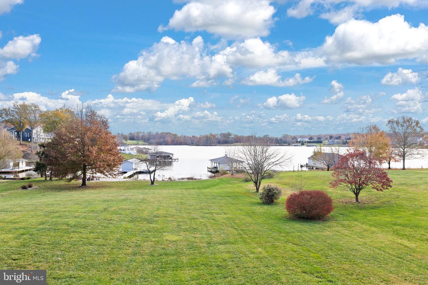 5805 CRESCENT POINT DR, ORANGE, Virginia 22960, 5 Bedrooms Bedrooms, 17 Rooms Rooms,3 BathroomsBathrooms,Residential,For sale,5805 CRESCENT POINT DR,VASP2033332 MLS # VASP2033332