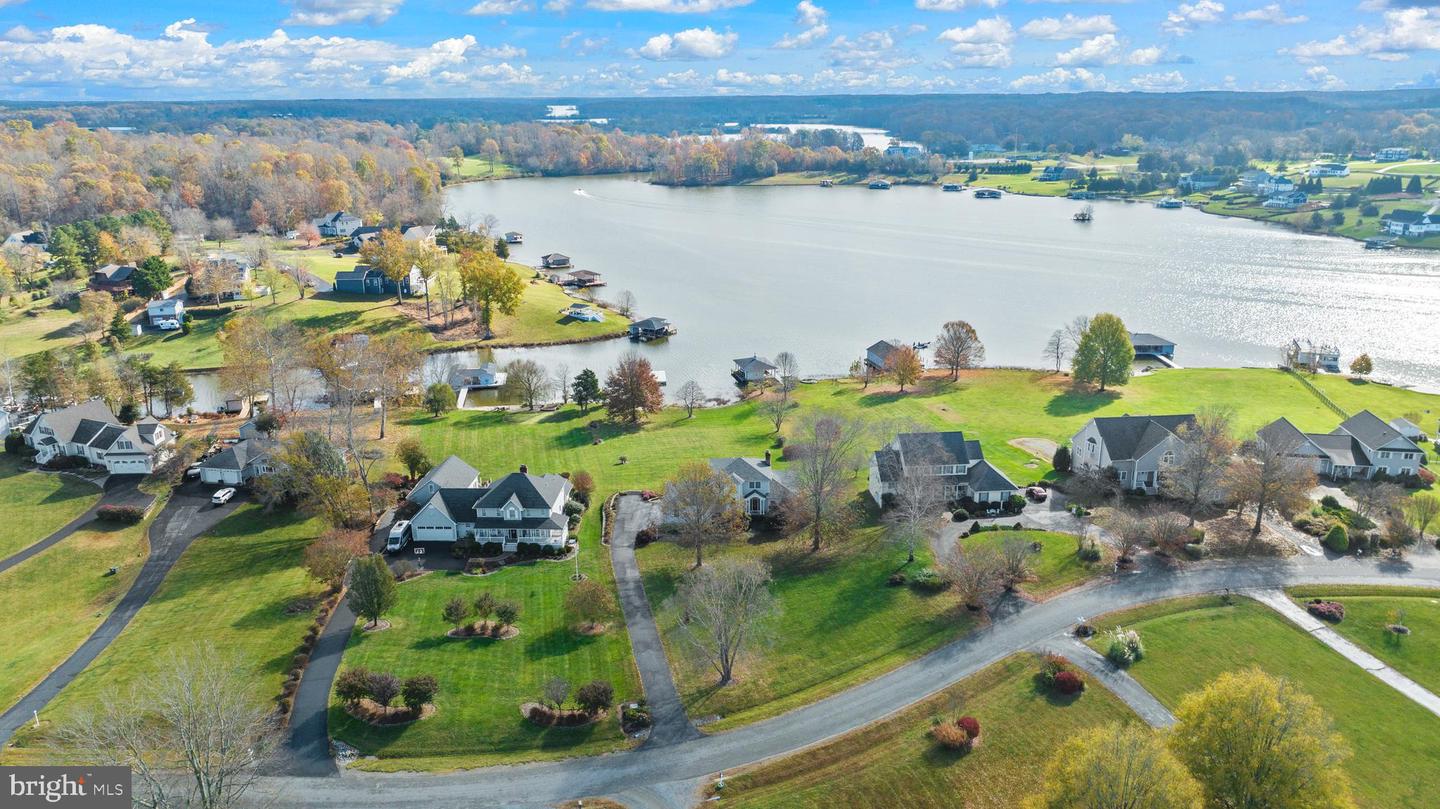 5805 CRESCENT POINT DR, ORANGE, Virginia 22960, 5 Bedrooms Bedrooms, 17 Rooms Rooms,3 BathroomsBathrooms,Residential,For sale,5805 CRESCENT POINT DR,VASP2033332 MLS # VASP2033332