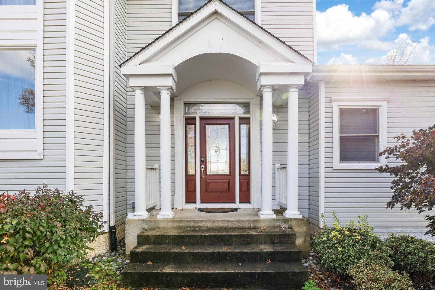 5805 CRESCENT POINT DR, ORANGE, Virginia 22960, 5 Bedrooms Bedrooms, 17 Rooms Rooms,3 BathroomsBathrooms,Residential,For sale,5805 CRESCENT POINT DR,VASP2033332 MLS # VASP2033332