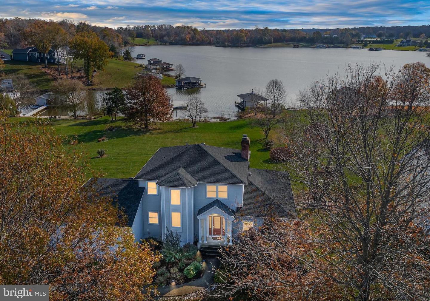 5805 CRESCENT POINT DR, ORANGE, Virginia 22960, 5 Bedrooms Bedrooms, 17 Rooms Rooms,3 BathroomsBathrooms,Residential,For sale,5805 CRESCENT POINT DR,VASP2033332 MLS # VASP2033332