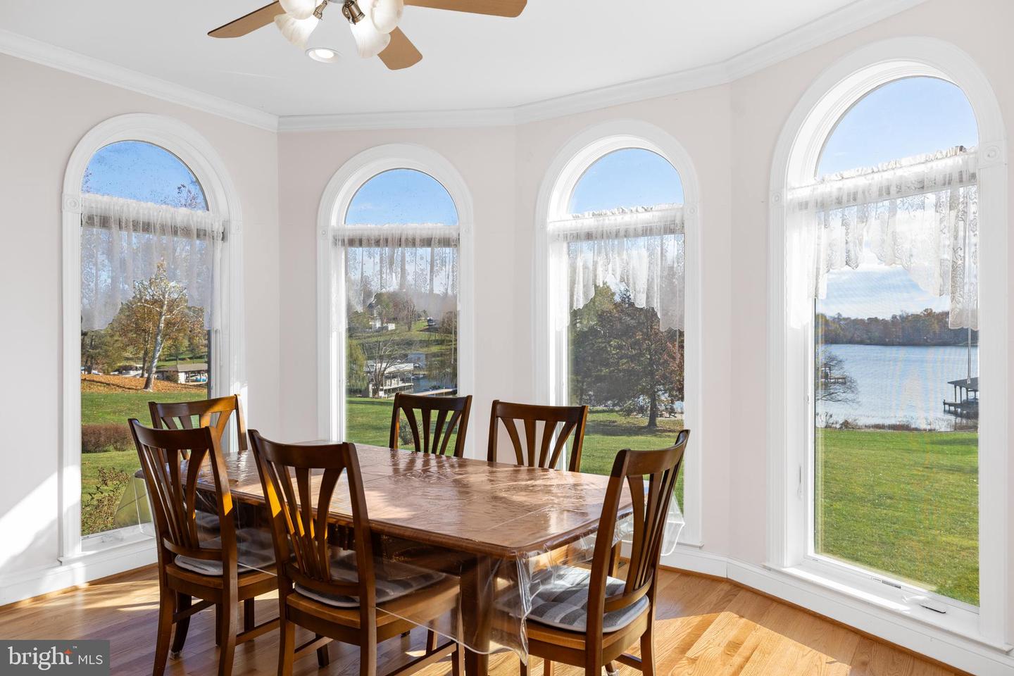 5805 CRESCENT POINT DR, ORANGE, Virginia 22960, 5 Bedrooms Bedrooms, 17 Rooms Rooms,3 BathroomsBathrooms,Residential,For sale,5805 CRESCENT POINT DR,VASP2033332 MLS # VASP2033332