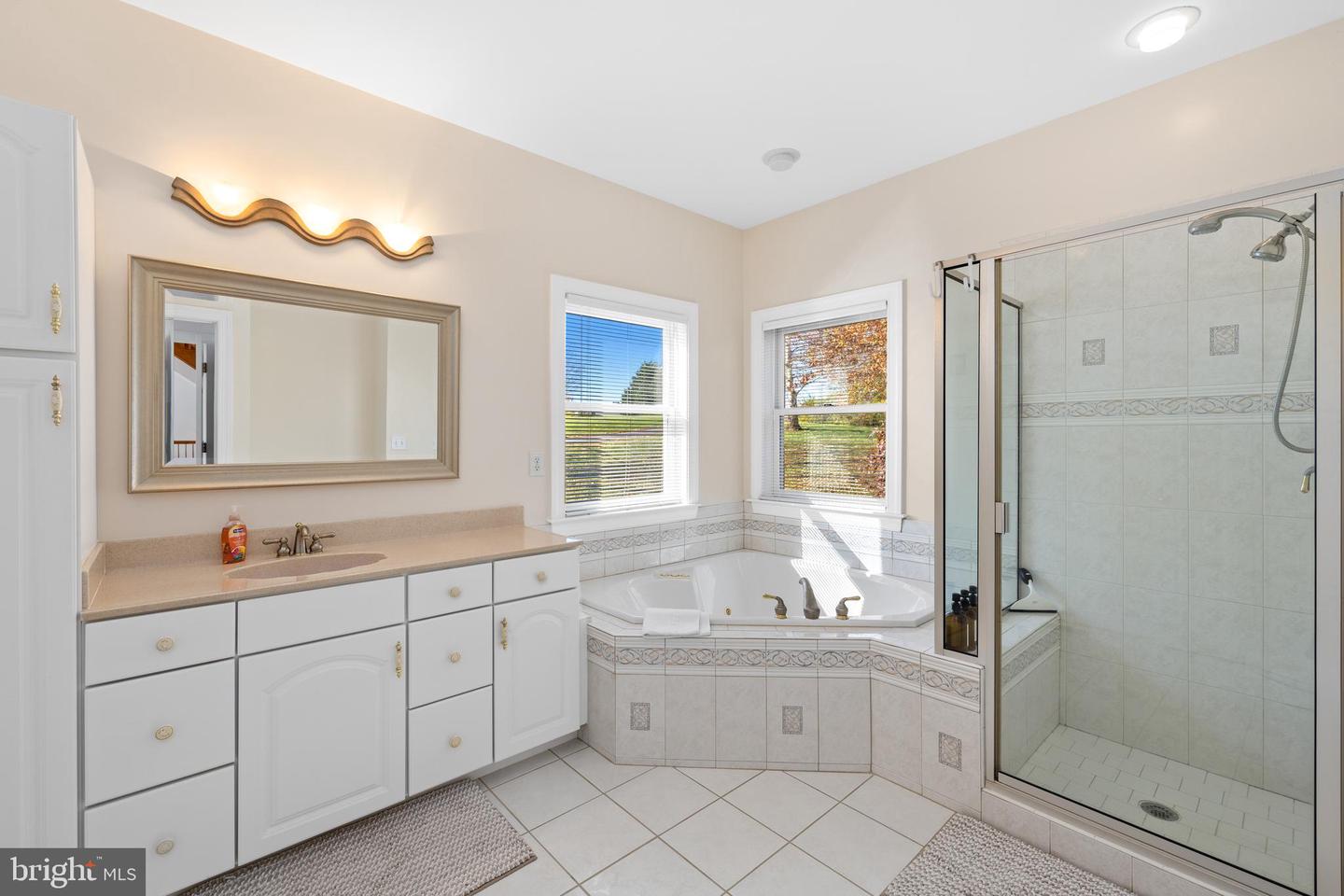 5805 CRESCENT POINT DR, ORANGE, Virginia 22960, 5 Bedrooms Bedrooms, 17 Rooms Rooms,3 BathroomsBathrooms,Residential,For sale,5805 CRESCENT POINT DR,VASP2033332 MLS # VASP2033332