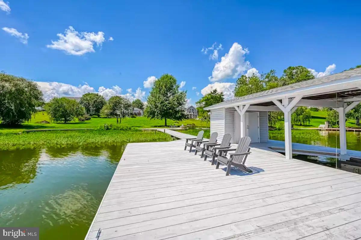 5805 CRESCENT POINT DR, ORANGE, Virginia 22960, 5 Bedrooms Bedrooms, 17 Rooms Rooms,3 BathroomsBathrooms,Residential,For sale,5805 CRESCENT POINT DR,VASP2033332 MLS # VASP2033332