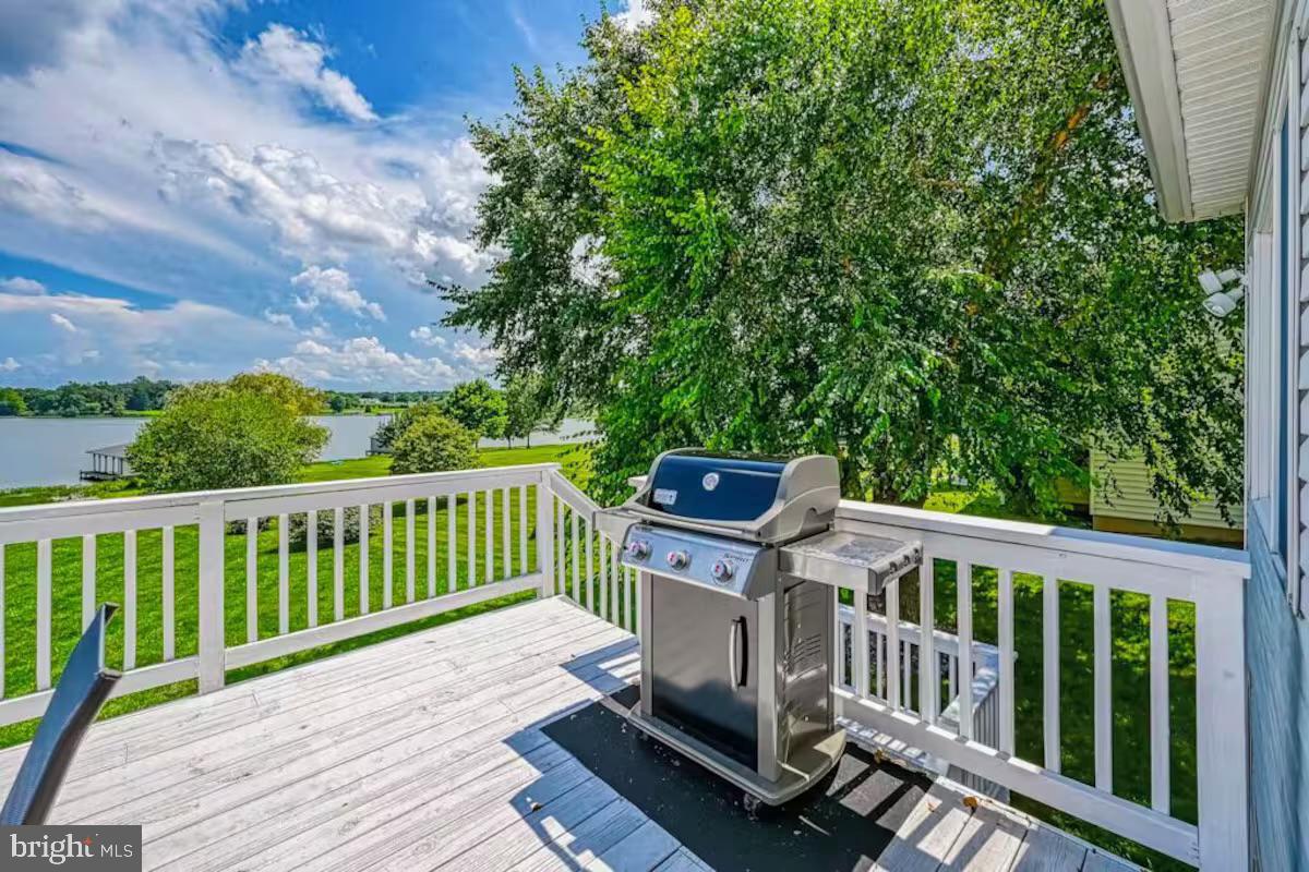 5805 CRESCENT POINT DR, ORANGE, Virginia 22960, 5 Bedrooms Bedrooms, 17 Rooms Rooms,3 BathroomsBathrooms,Residential,For sale,5805 CRESCENT POINT DR,VASP2033332 MLS # VASP2033332