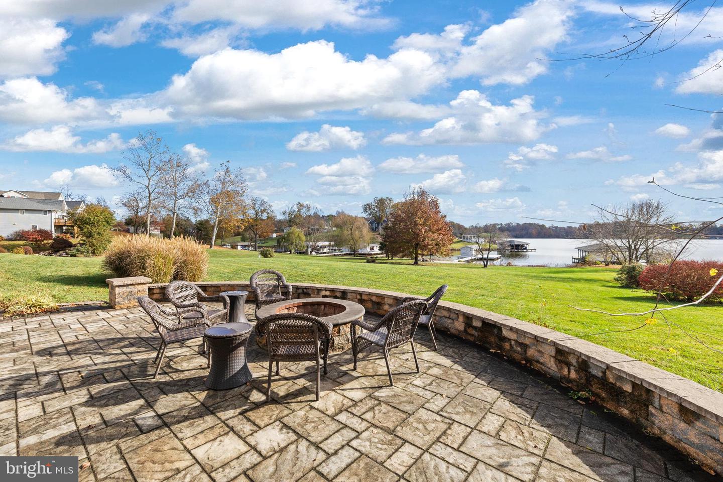 5805 CRESCENT POINT DR, ORANGE, Virginia 22960, 5 Bedrooms Bedrooms, 17 Rooms Rooms,3 BathroomsBathrooms,Residential,For sale,5805 CRESCENT POINT DR,VASP2033332 MLS # VASP2033332