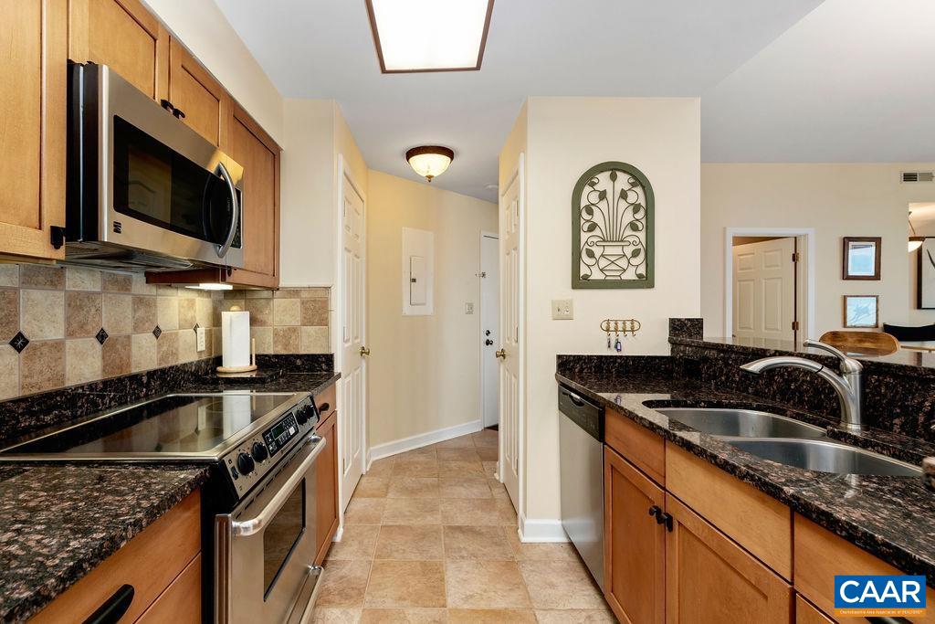 962 DIAMOND HILL CONDOS, WINTERGREEN RESORT, Virginia 22967, 2 Bedrooms Bedrooms, ,2 BathroomsBathrooms,Residential,962 DIAMOND HILL CONDOS,664937 MLS # 664937