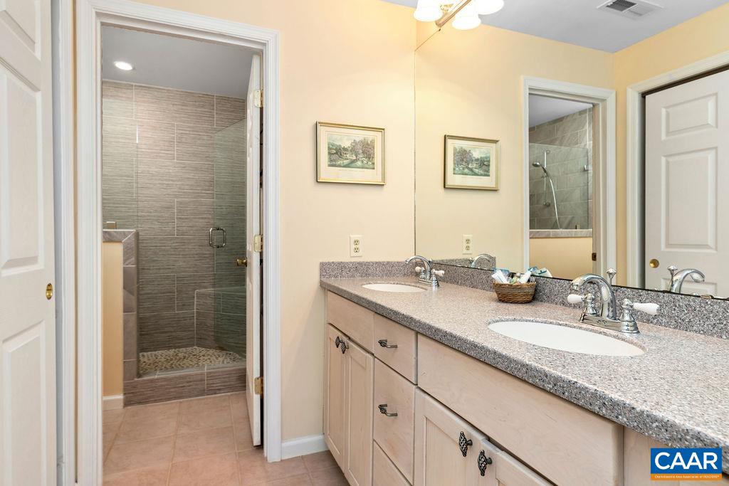 962 DIAMOND HILL CONDOS, WINTERGREEN RESORT, Virginia 22967, 2 Bedrooms Bedrooms, ,2 BathroomsBathrooms,Residential,962 DIAMOND HILL CONDOS,664937 MLS # 664937