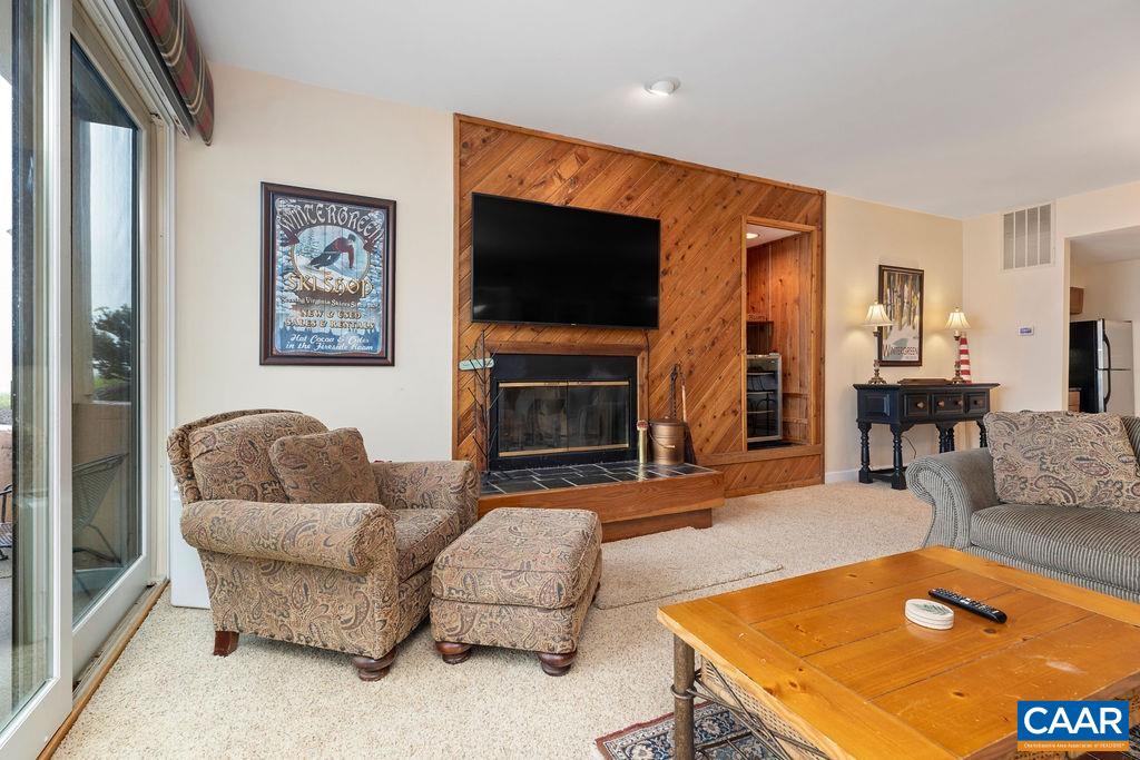 962 DIAMOND HILL CONDOS, WINTERGREEN RESORT, Virginia 22967, 2 Bedrooms Bedrooms, ,2 BathroomsBathrooms,Residential,962 DIAMOND HILL CONDOS,664937 MLS # 664937