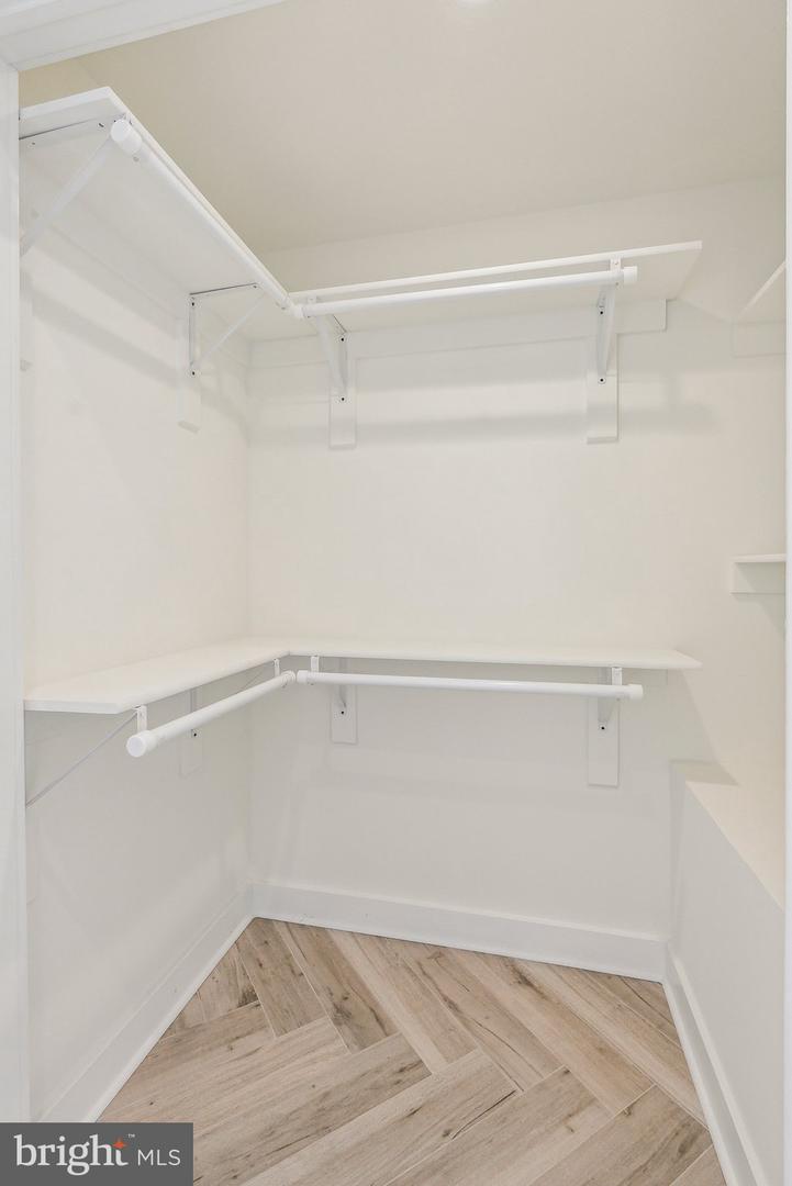 1214 QUEEN ST NE #2, WASHINGTON, District Of Columbia 20002, 3 Bedrooms Bedrooms, 7 Rooms Rooms,3 BathroomsBathrooms,Residential,For sale,1214 QUEEN ST NE #2,DCDC2201966 MLS # DCDC2201966