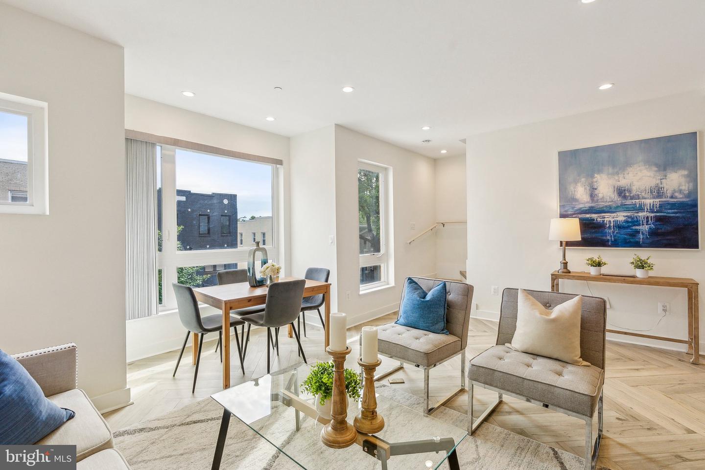 1214 QUEEN ST NE #2, WASHINGTON, District Of Columbia 20002, 3 Bedrooms Bedrooms, 7 Rooms Rooms,3 BathroomsBathrooms,Residential,For sale,1214 QUEEN ST NE #2,DCDC2201966 MLS # DCDC2201966