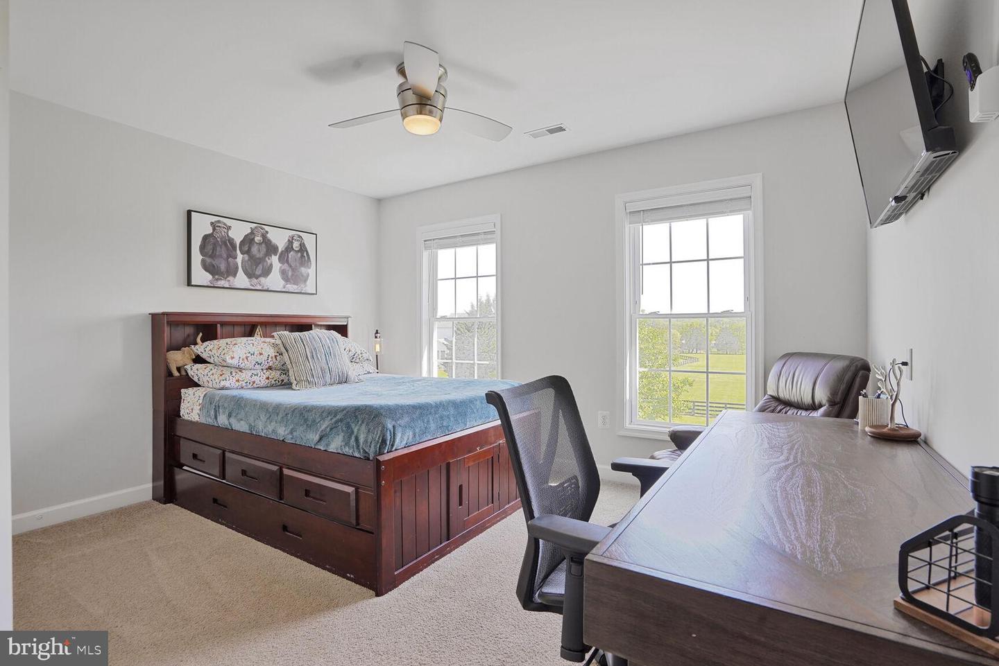 5040 HUMMINGBIRD LN, WARRENTON, Virginia 20187, 5 Bedrooms Bedrooms, ,4 BathroomsBathrooms,Residential,For sale,5040 HUMMINGBIRD LN,VAFQ2016738 MLS # VAFQ2016738
