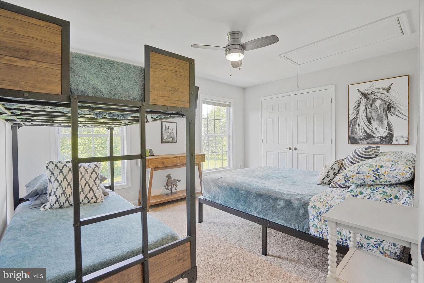 5040 HUMMINGBIRD LN, WARRENTON, Virginia 20187, 5 Bedrooms Bedrooms, ,4 BathroomsBathrooms,Residential,For sale,5040 HUMMINGBIRD LN,VAFQ2016738 MLS # VAFQ2016738