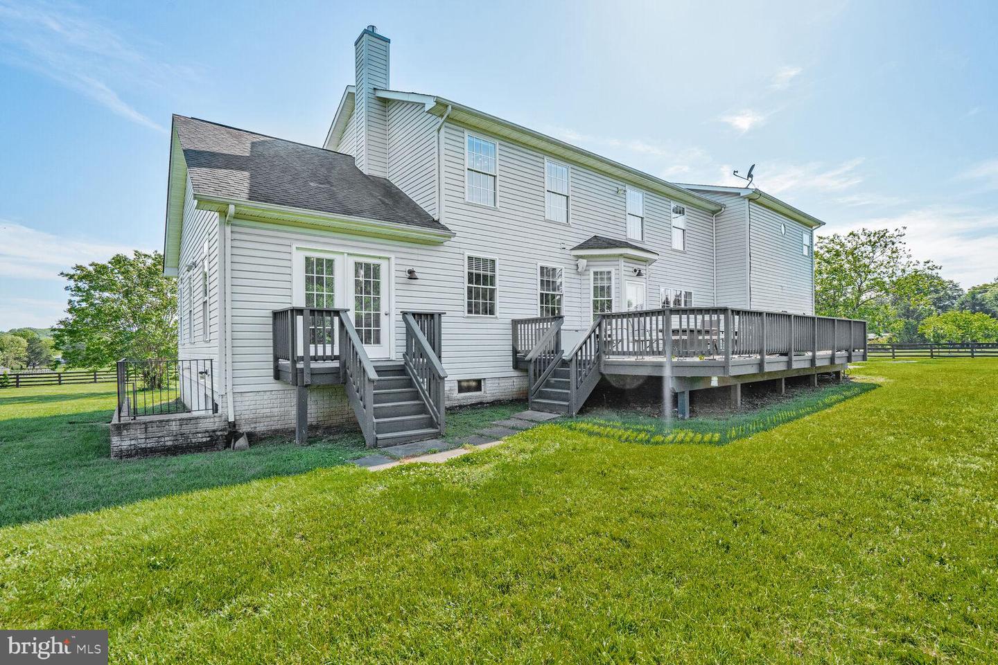 5040 HUMMINGBIRD LN, WARRENTON, Virginia 20187, 5 Bedrooms Bedrooms, ,4 BathroomsBathrooms,Residential,For sale,5040 HUMMINGBIRD LN,VAFQ2016738 MLS # VAFQ2016738