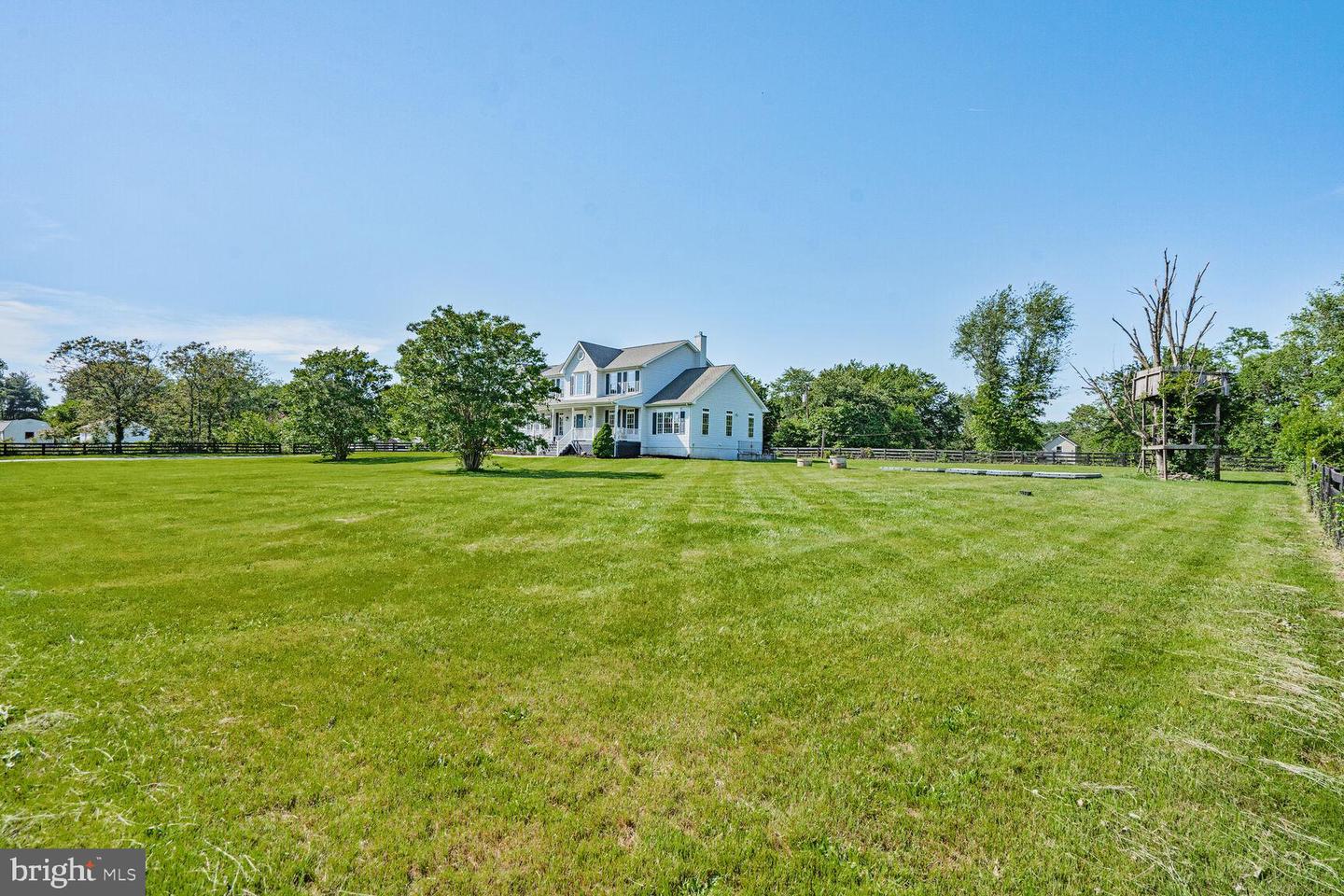 5040 HUMMINGBIRD LN, WARRENTON, Virginia 20187, 5 Bedrooms Bedrooms, ,4 BathroomsBathrooms,Residential,For sale,5040 HUMMINGBIRD LN,VAFQ2016738 MLS # VAFQ2016738