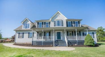 5040 HUMMINGBIRD LN, WARRENTON, Virginia 20187, 5 Bedrooms Bedrooms, ,4 BathroomsBathrooms,Residential,For sale,5040 HUMMINGBIRD LN,VAFQ2016738 MLS # VAFQ2016738