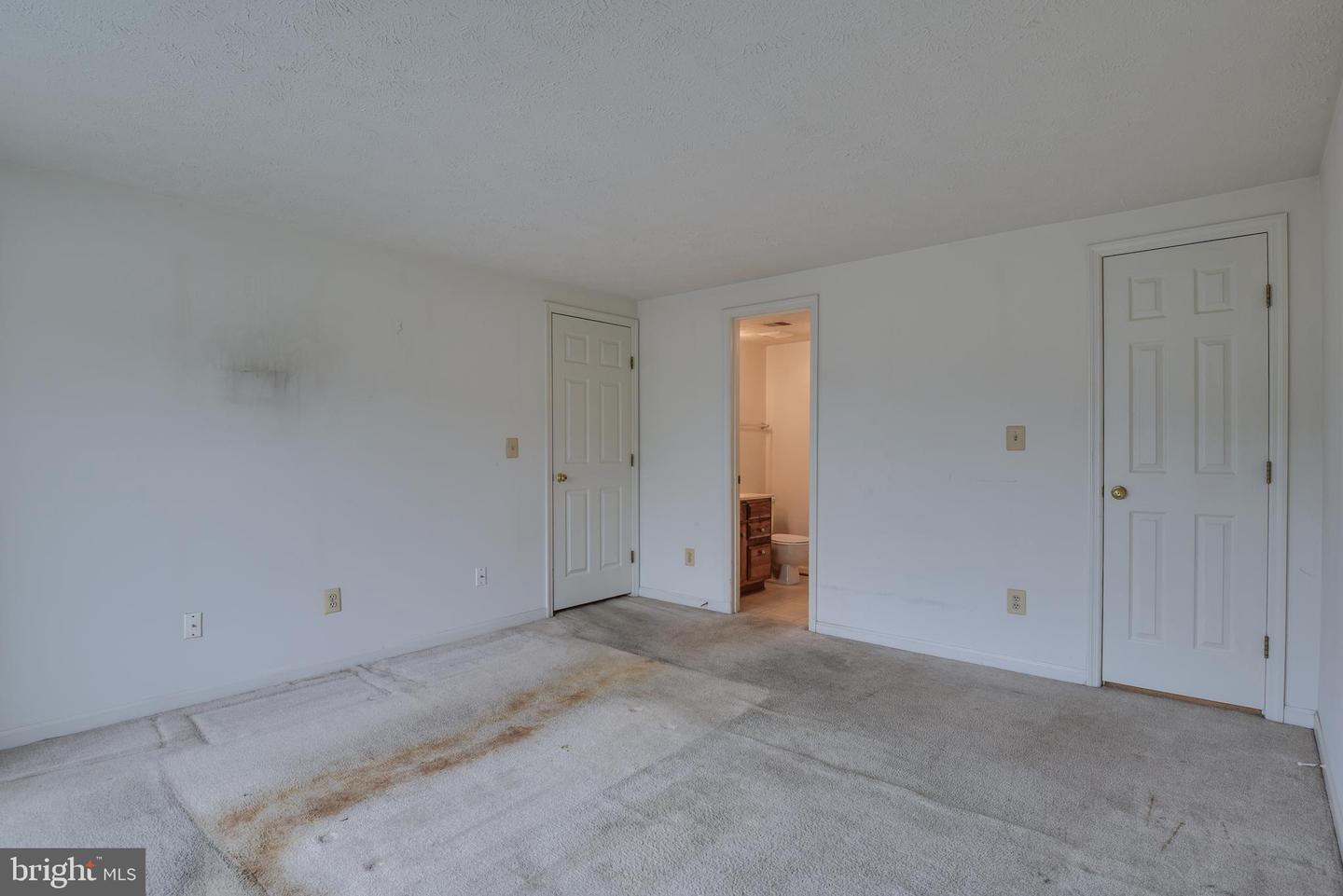 17060 CAPRI LN #204, DUMFRIES, Virginia 22026, 2 Bedrooms Bedrooms, ,2 BathroomsBathrooms,Residential,For sale,17060 CAPRI LN #204,VAPW2095314 MLS # VAPW2095314
