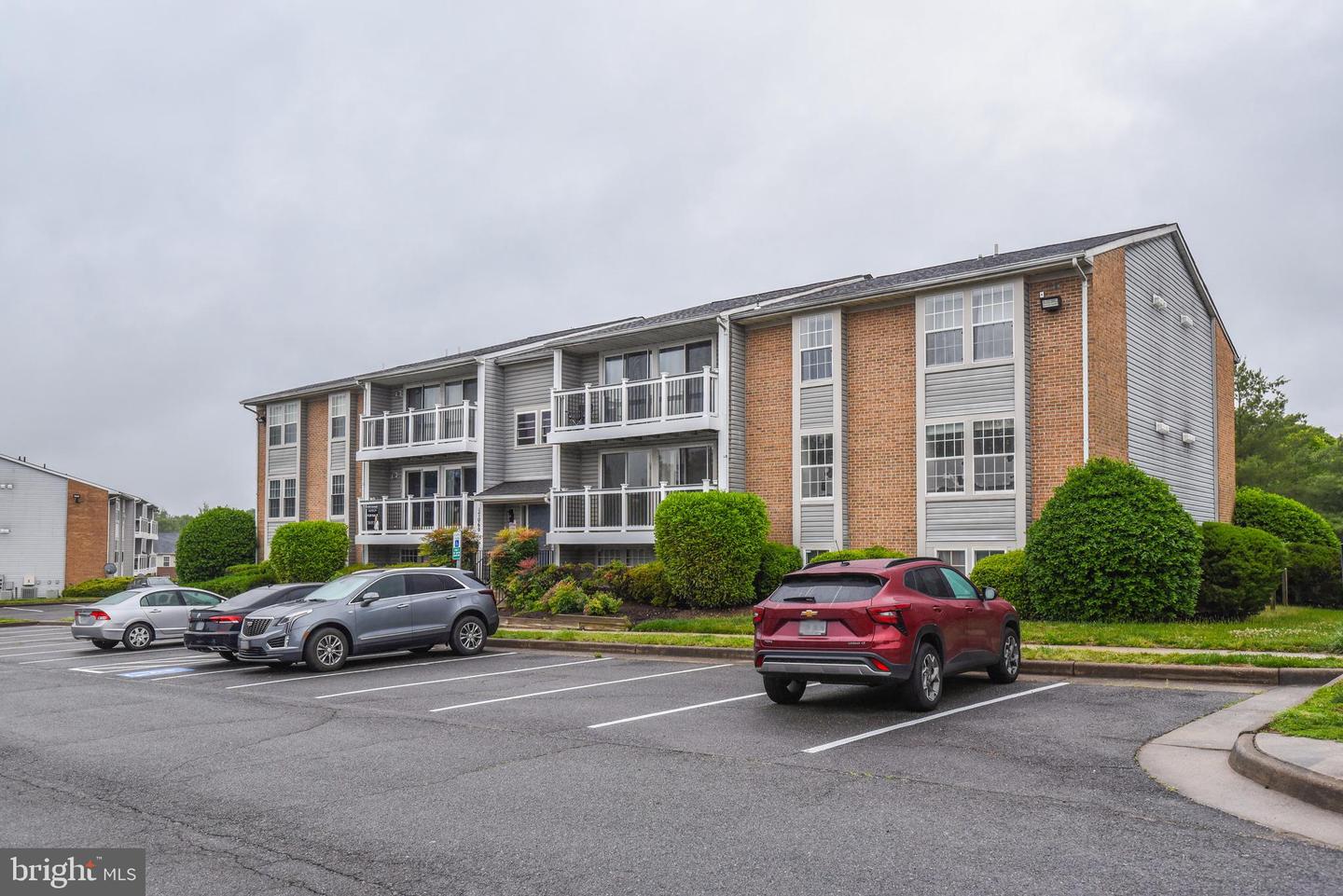 17060 CAPRI LN #204, DUMFRIES, Virginia 22026, 2 Bedrooms Bedrooms, ,2 BathroomsBathrooms,Residential,For sale,17060 CAPRI LN #204,VAPW2095314 MLS # VAPW2095314
